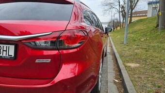 Mazda 6 Wagon 2.2 Skyactiv-D Revolution A/T NAVI,kúpené v SR - 11