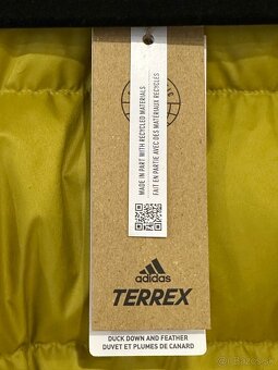 adidas Terrex Utilitas Down Jacket kačacie páperie - 11