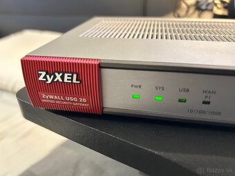 5x router/firewall - len spolu - 11