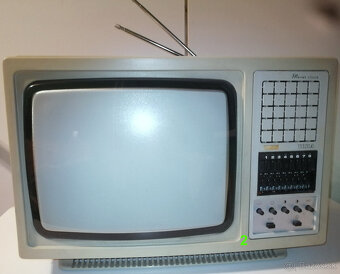 PREDÁM VZÁCNY TV TESLA MÁNES COLOR 2 KUSY - 11