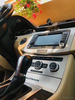 Predám VW Passat alltrack B7 130kw - 11