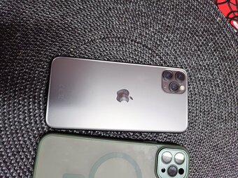 Iphone 11 Pro Max(512 GB) - 11