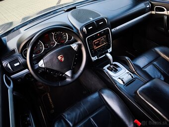 Porsche Cayenne S Facelift 4.8 benzín 283kw ALU R22 - 11