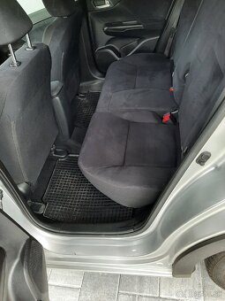 Honda civic 1.8 i executive - 11