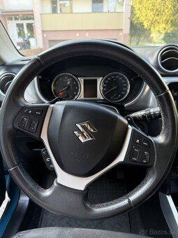 Suzuki Vitara 1,6 VVTi Elegance LY 08/2015 - 11