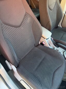 Peugeot 308 Hatchback Automat 1.6 16V VTi - 11