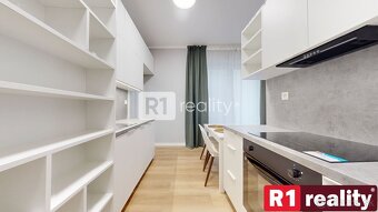 Jedinečný 3 izbový byt 64 m2+ 8 m2 balkóny + parking, Piešťa - 11