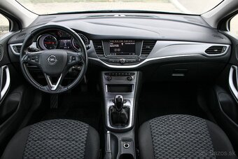 Opel Astra Sport Tourer 1.2 Turbo - 11