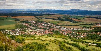 Predaj stavebného pozemku so záhradou o výmere 2.412 m2 - 11
