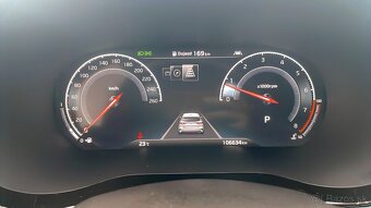 Športová KIA CEED GT - 1,6 150kw AT - 11