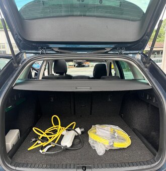 Rezervované Škoda Octavia MATRIX4 Combi 1.4 TSI iV Style DSG - 11