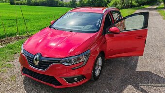 Renault Megane IV GrandTour v TOP stave - 11