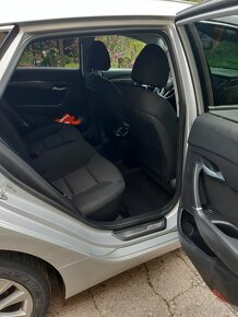 Hyundai i40 cw 1,7CRDI 100kw -nová cena - 11