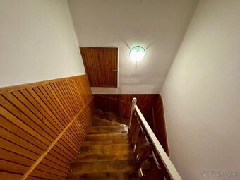 MAĎARSKO - MÉRA 4 IZBOVÝ POSCHODOVÝ RODINNÝ DOM S GARÁŽOU. - 11