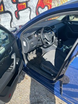 Škoda Octavia Combi 2.0 TDI 110kw Style Plus - bez ADBLUE - 11
