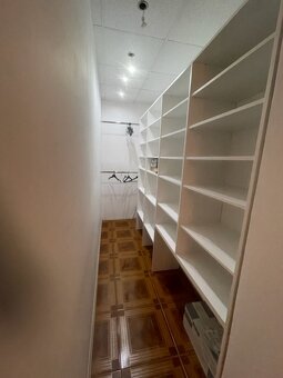 Dlhodobý prenájom apartmánu v centre mesta Zvolen - 11