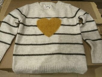 VIANOCNE SVETRE NOVE LACNE - 11