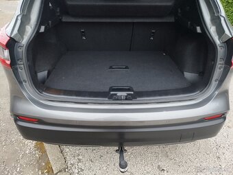 Nissan Qashqai Benzín DIG-T 140 Tekna, 103kW, M6, Top Stav. - 11