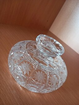 Stará miska na nôžke - brúsený krištáľ Bohemia 11x9x7 cm - 11