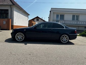 BMW e46 coupe 330d - 11