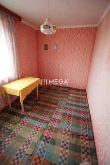 Znížená cena - pôvodný rodinný dom Dlhé nad Cirochou - 11