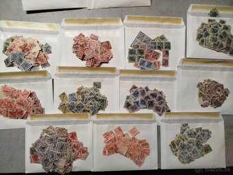 staré Rakúsko (r.1890-1935) - plná krabica známok - 11