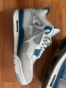 Jordan 4 military blue 45 - 11