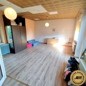 EXTRA ZĽAVA Veľký rodinný dom Zvolen - Zlatý Potok 900m2 - 11