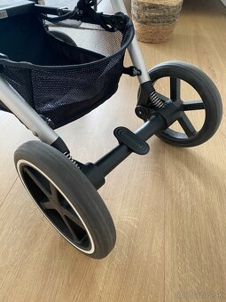Cybex Eezy S Twist+ 2 Gold 2022 - 11