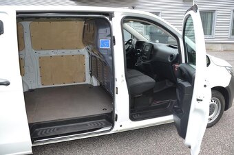 Mercedes-Benz Vito 114 CDi Van - 11