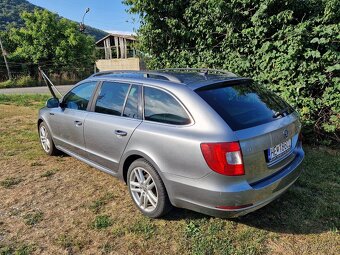 Škoda Superb Combi 1.6TDI,234000 km,08/2013,77kw - 11