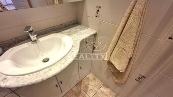 Prenájom 1 izbového bytu s úžitkovou plochou 40 m2 v... - 11