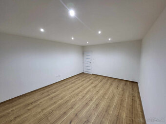 3 izbový byt s balkónom na L. Okánika po kompletnej prerábke - 11