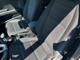 KIA Stonic 1.0 benzín - 11