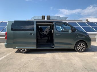 Toyota Proace Verso VIP – 8-miestny VAN na prenájom - 11