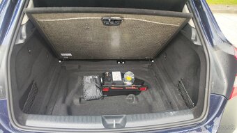 Mercedes Benz GLA 200D - 11