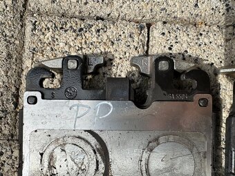 BMW 7 G11 original predne brzdy 374mm - 11