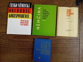 Učebnice angličtiny a nemčiny a slovníky - 11