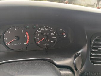 Predám Hyundai H1 2,5l CRDI dodávka - 11