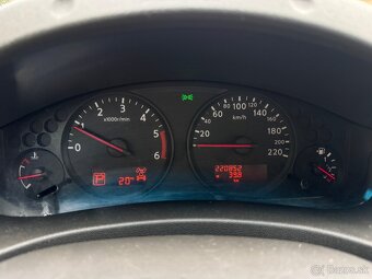 Nissan Navara D40 facelift 2.5 140KW Full vybava nova STK - 11