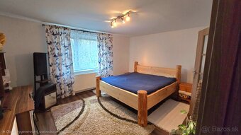 Exkluzívna Ponuka: Rodinný dom s obrovským pozemkom a potenc - 11