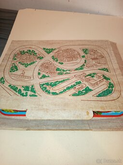 Stará plechová autodraha - 11