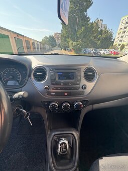 Predám Hyundai i10, 1.0 benzín, 2016 - 11