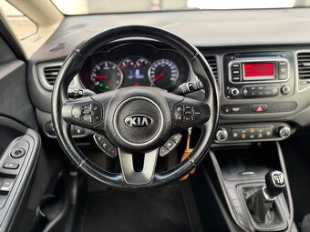 Kia Carens 1.7 CRDI 7-Miest - 66.200km - - 11