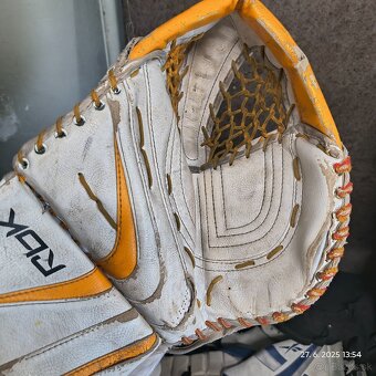 Predám brankársku výstroj - 11