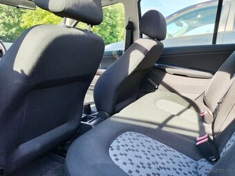 Škoda Fabia Sedan 1.2 HTP Classic - 11