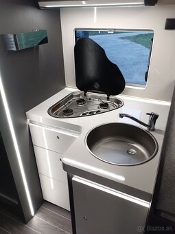 Autokaravan Roller Team Ford 2024 znížená cena z 61900 - 11