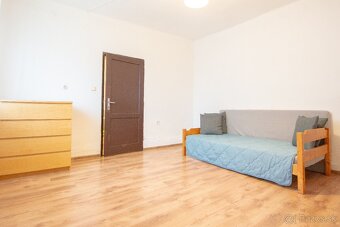 Dom v Porube s dušou a krbom len 10 min od Bojníc - 11