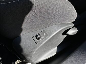 Peugeot 2008 1.2 PureTech Style - 11