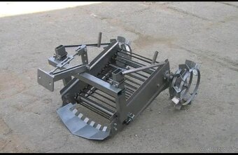 Jednoradový vyorávač zemiakov s dopravníkom - 11